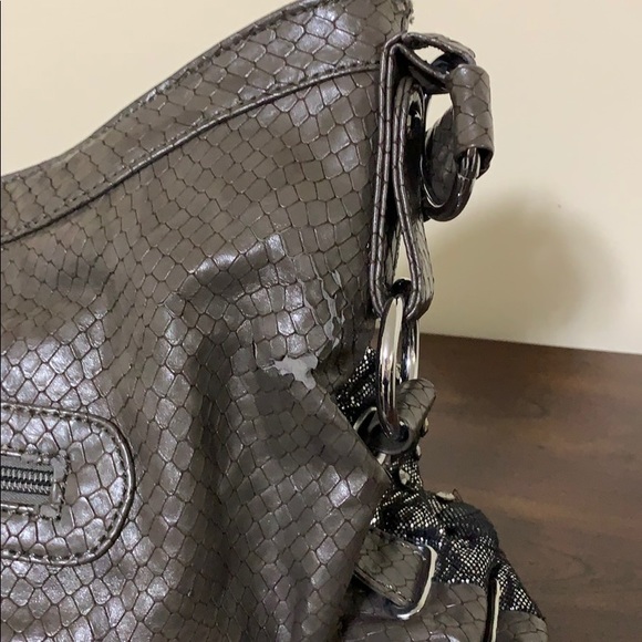 Cute Fun Bag!! - Picture 3 of 6